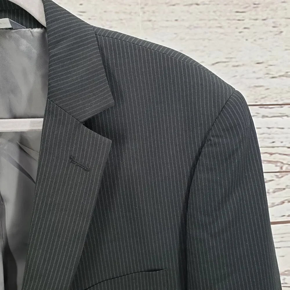 Perry Ellis Portfolio Men's Black Pinstriped 2Buttons Sportscoat Blazer 46L